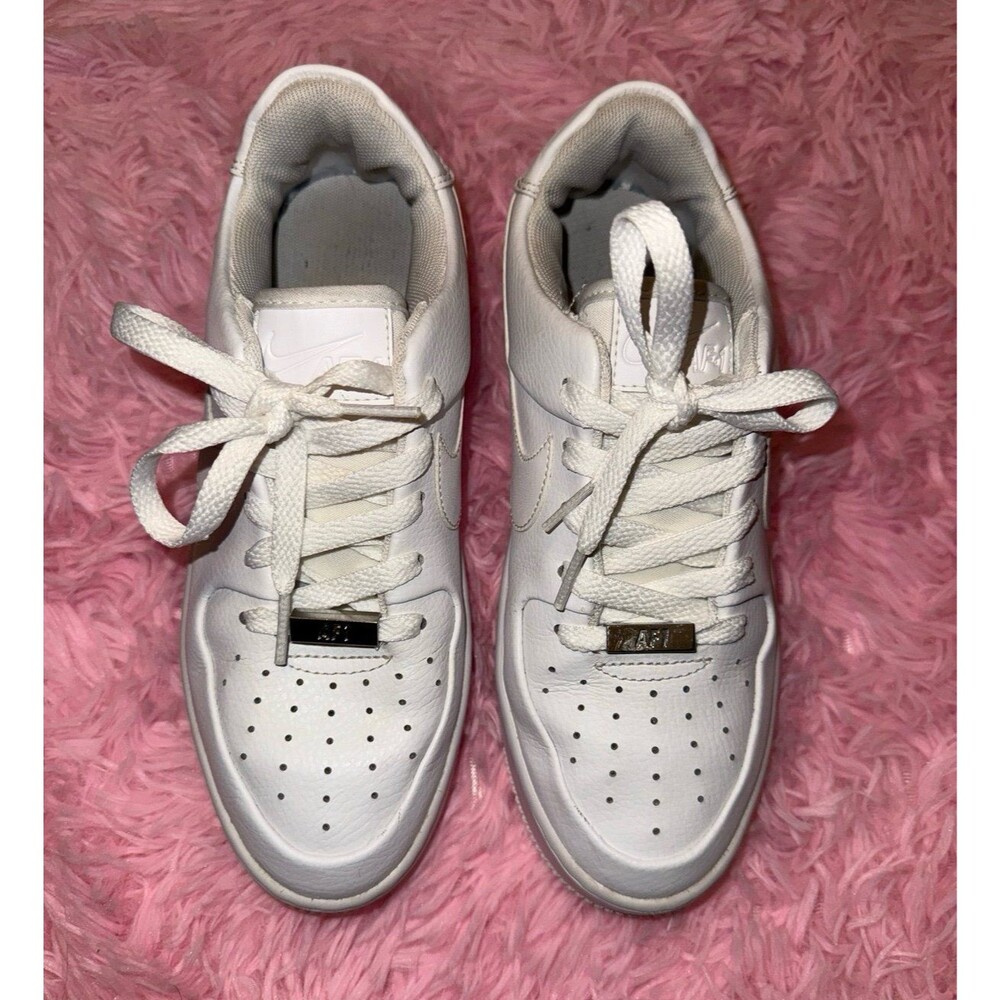 Air Force 1 Sage Low White Sneakers size 7